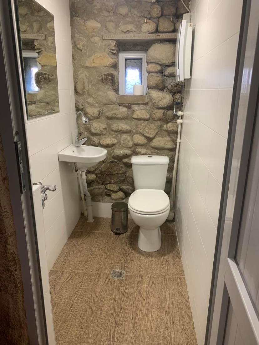 Golden Cradle Hotel Bazaleti Kültér fotó